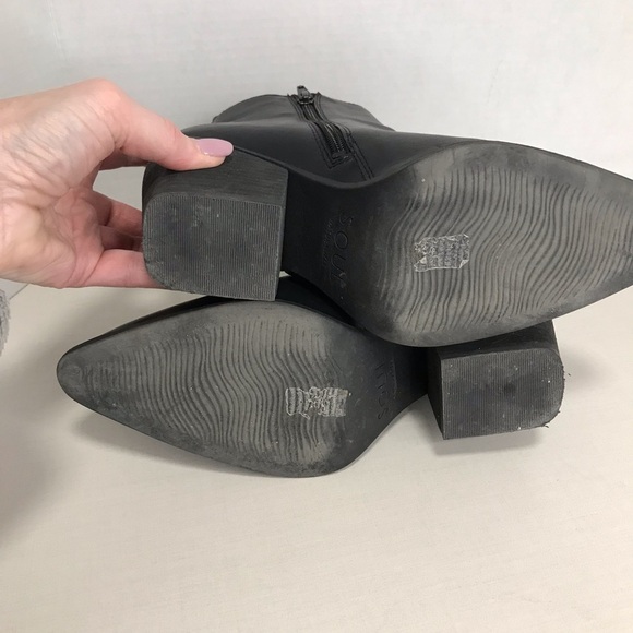 Naturalizer Soul Classic Black Chelsea Heeled Booties Size 8.5M - Picture 7 of 8